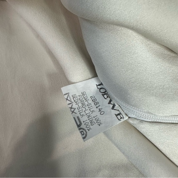 Loewe 100% Silk sleeveless blouse tank cream ivory sz 40 10 Large luxury Rare - Picture 12 of 14